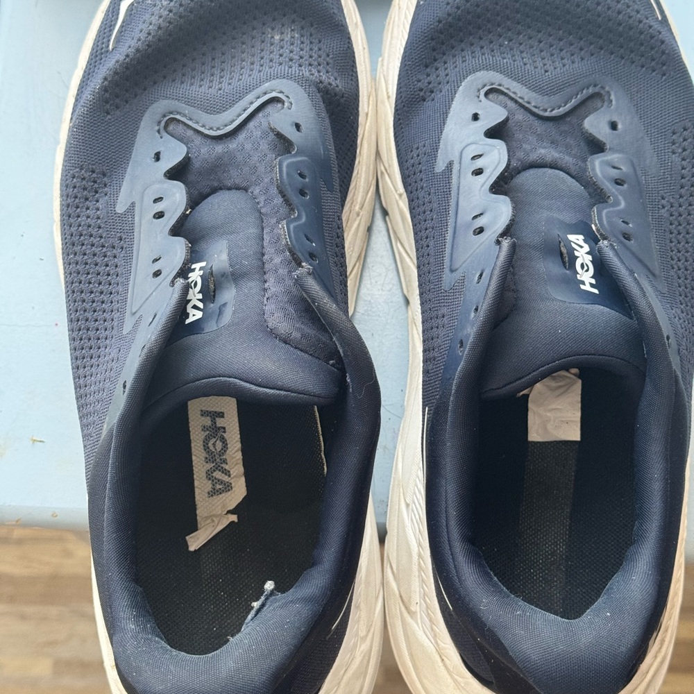 Hoka Arahi 7 Men's Dark Blue Sneakers - Picture 2 of 6